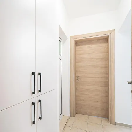 Apartment Sun And Sea Balchik, Free Parking *